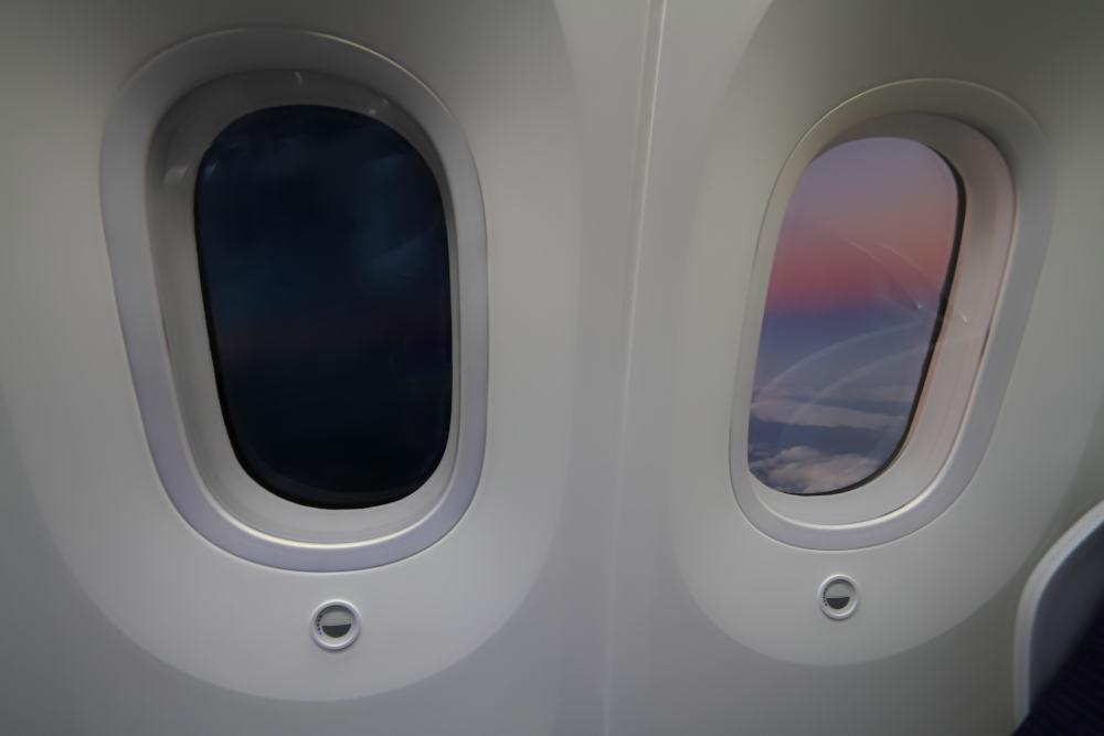 Vitre en smart-glass d’un Boeing 787 Dreamliner.